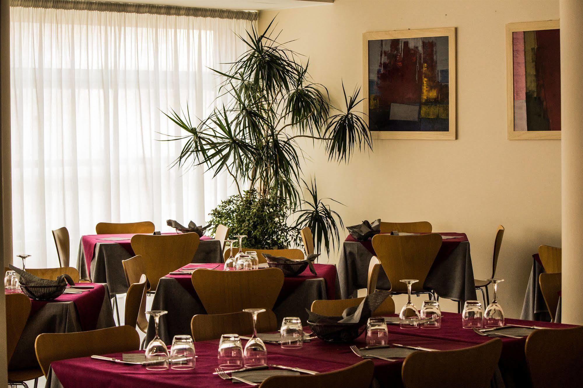 Hotel Rosanna 3 Stelle Superior リド・ディ・イエゾロ エクステリア 写真