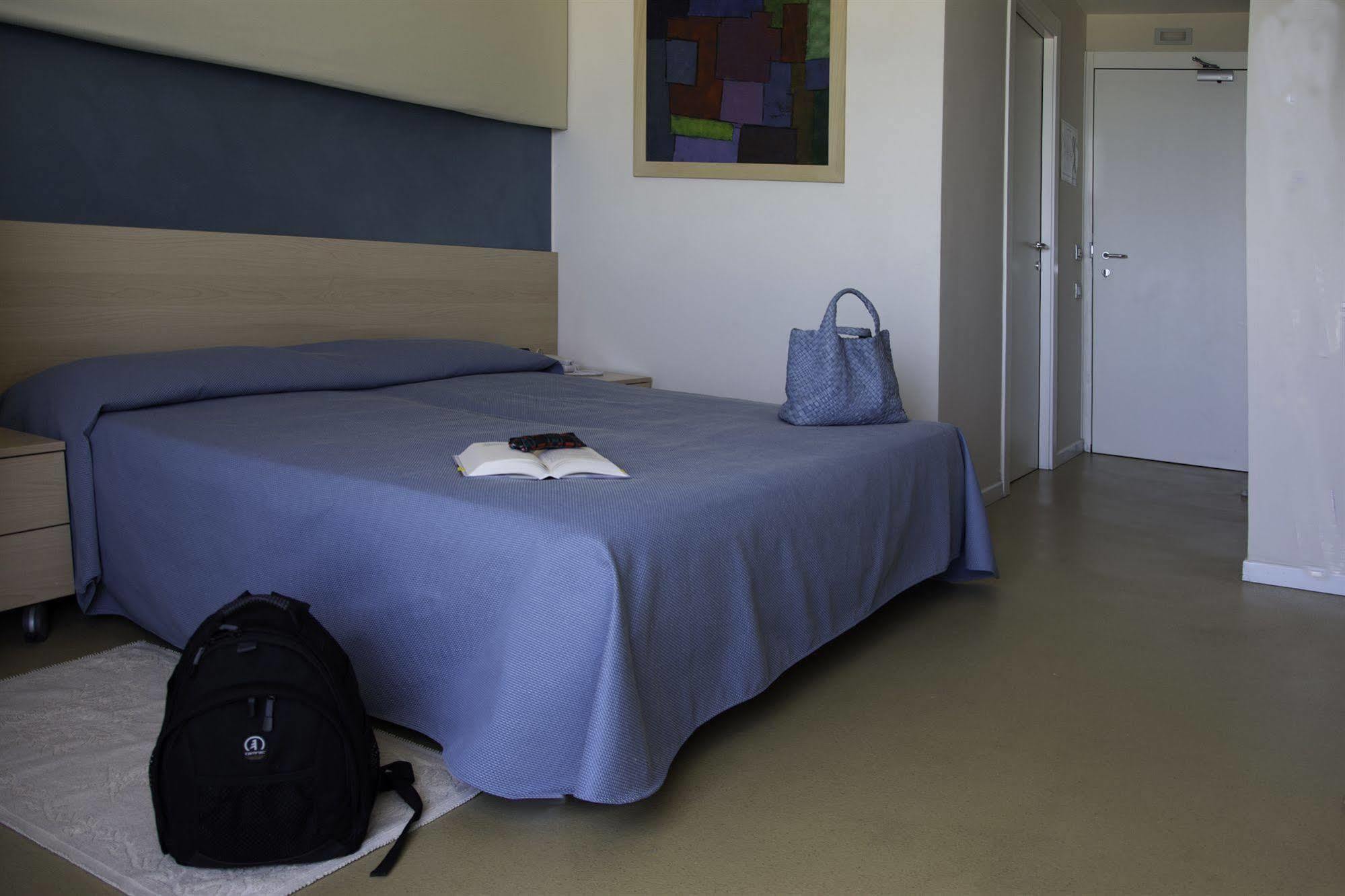 Hotel Rosanna 3 Stelle Superior リド・ディ・イエゾロ エクステリア 写真