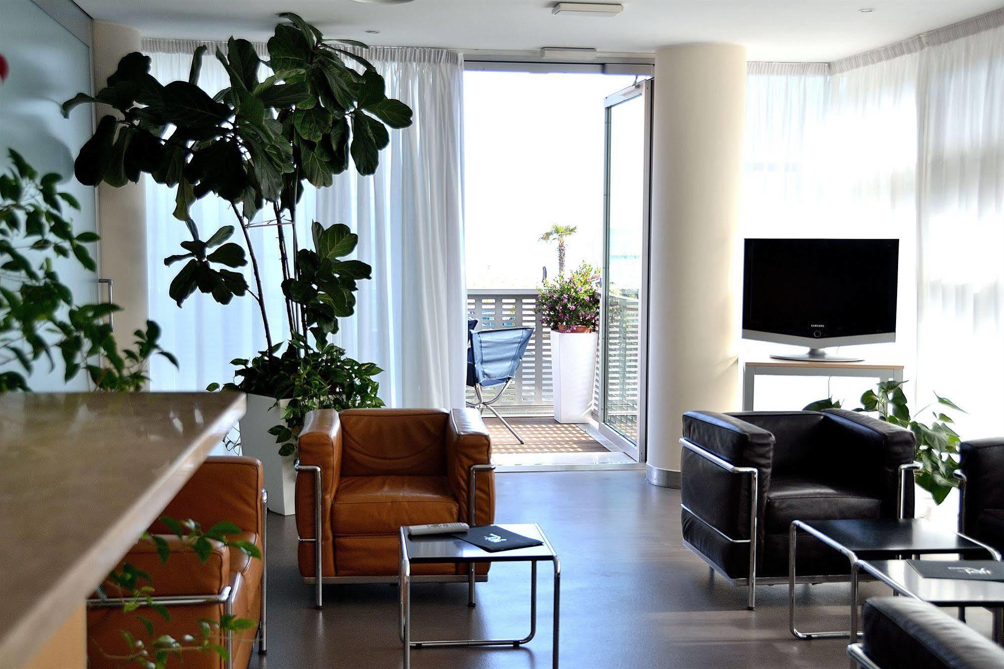Hotel Rosanna 3 Stelle Superior リド・ディ・イエゾロ エクステリア 写真